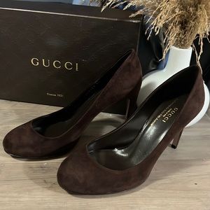 GENUINE GUCCI HEELS 🟤